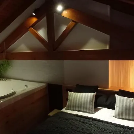 Appartement Lo Attic De Sort Sort